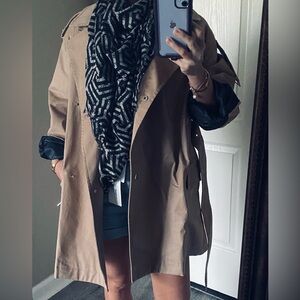 NWT MANGO OVERSIZED SHORT TRENCH SIZE XS